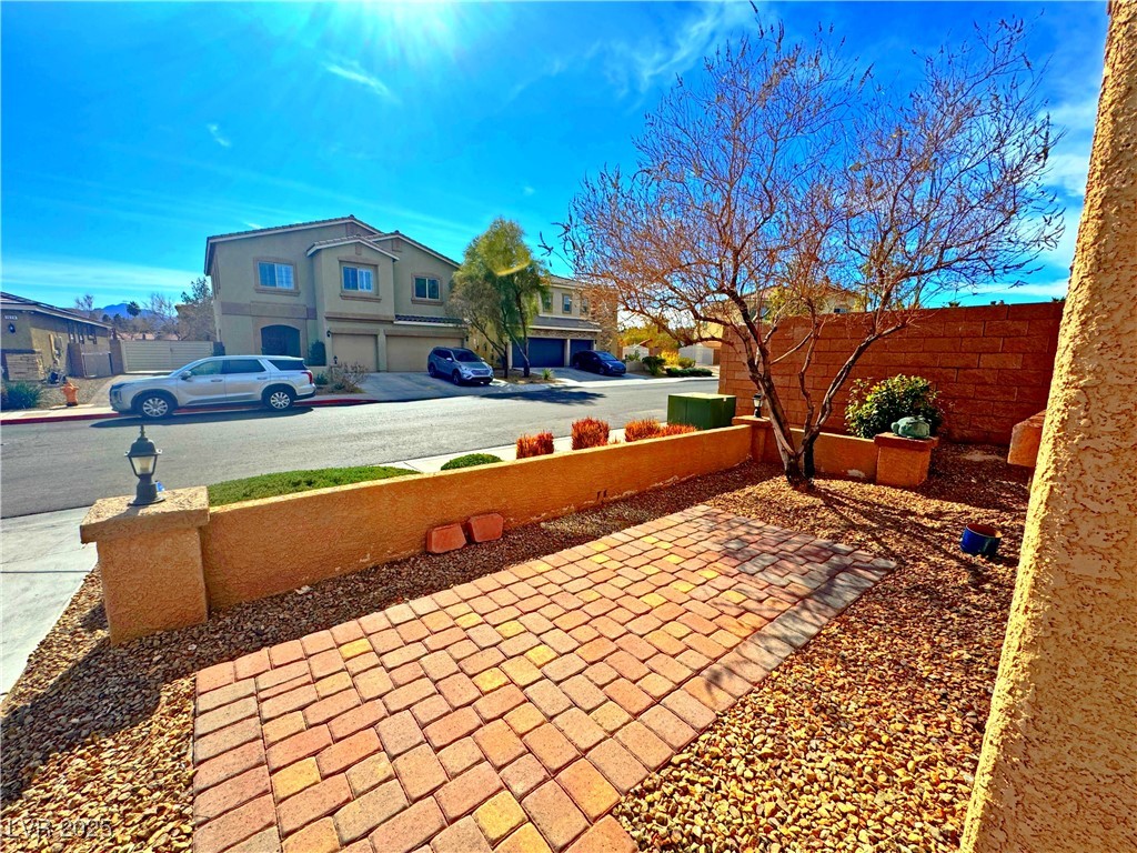 1630 Meadow Bluffs Avenue Property Photo 41