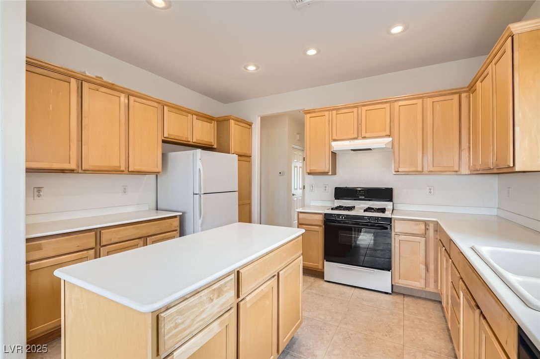 538 Cypress Gardens Place Property Photo 10