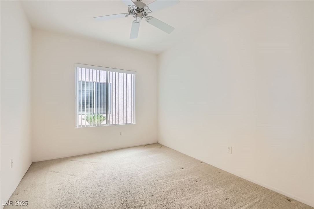 538 Cypress Gardens Place Property Photo 16