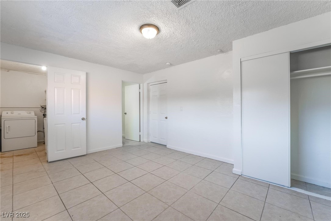6121 Fairwood Circle Property Photo 21