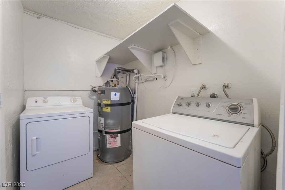 6121 Fairwood Circle Property Photo 23