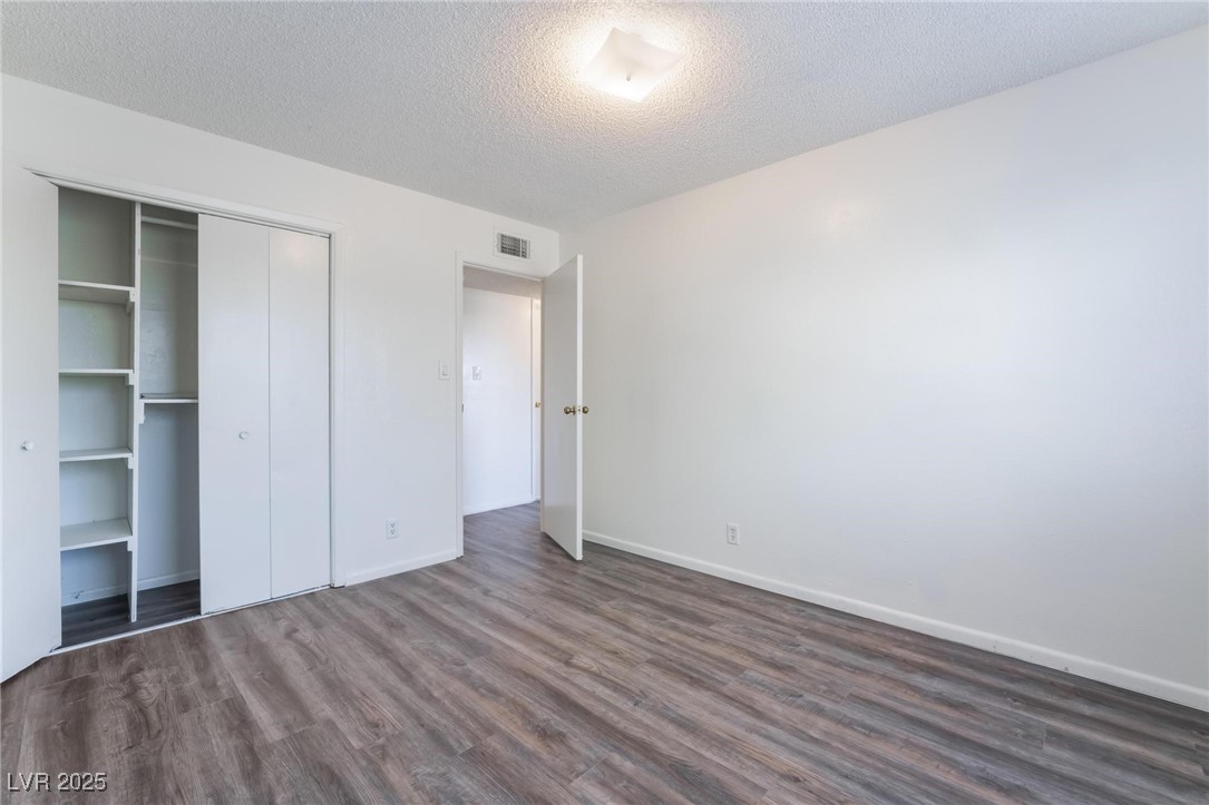 6121 Fairwood Circle Property Photo 30