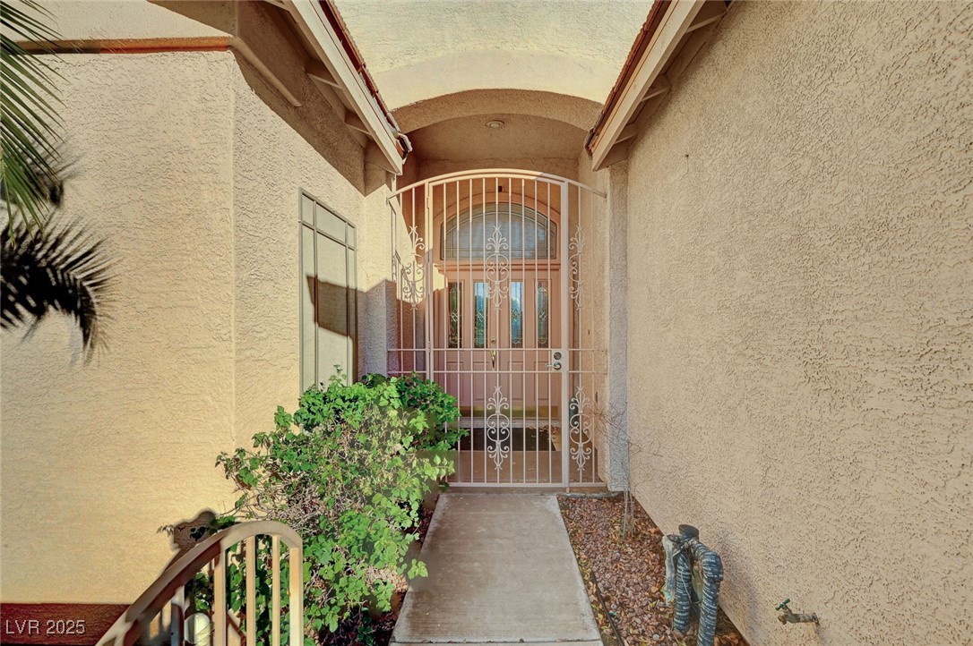 60 Mesa Rivera Street Property Photo 5