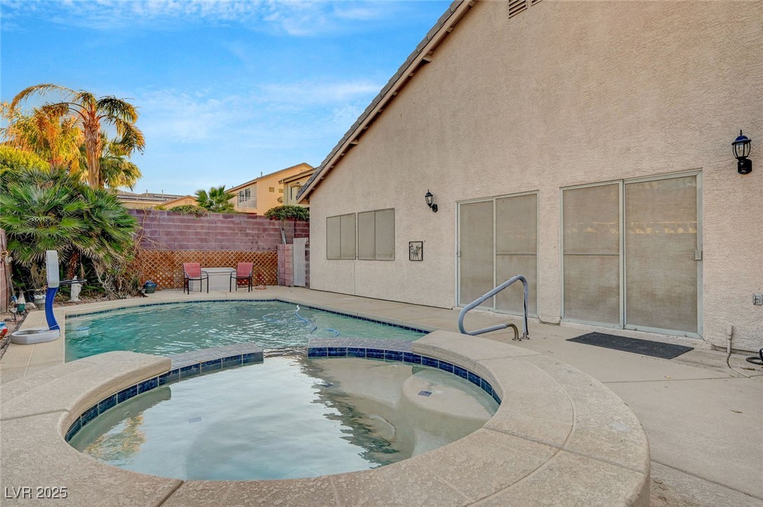 60 Mesa Rivera Street Property Photo 41