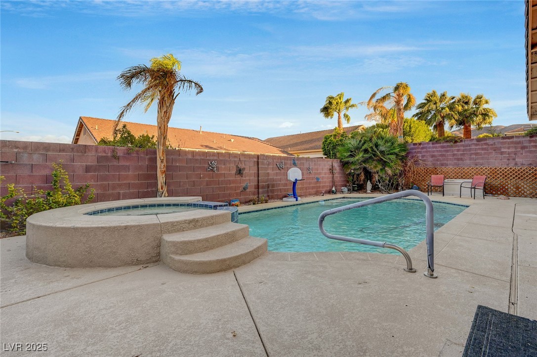 60 Mesa Rivera Street Property Photo 42