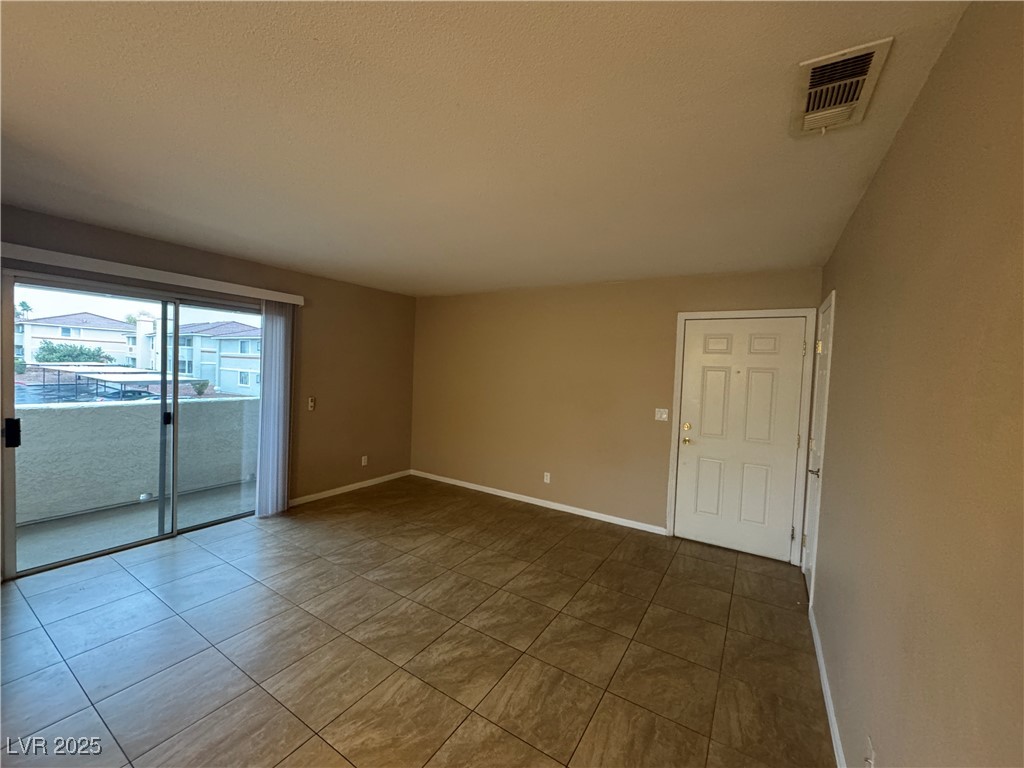 7300 Pirates Cove Road 2049 Property Photo 5