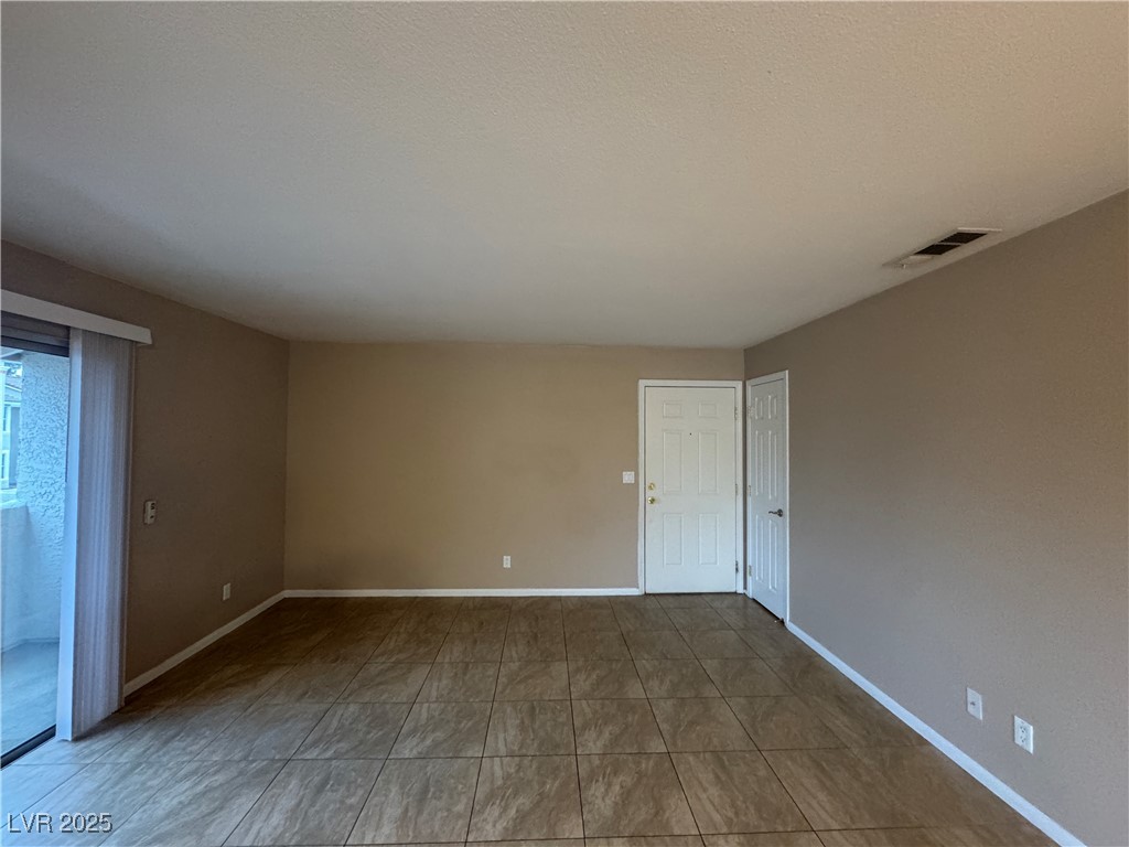 7300 Pirates Cove Road 2049 Property Photo 6
