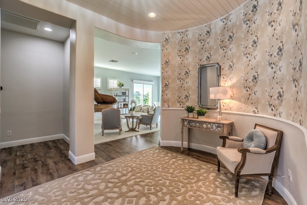 71 Fountainhead Circle Property Photo 8