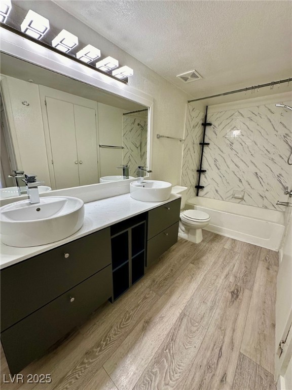 2300 East Silverado Ranch Boulevard 2123 Property Photo 1