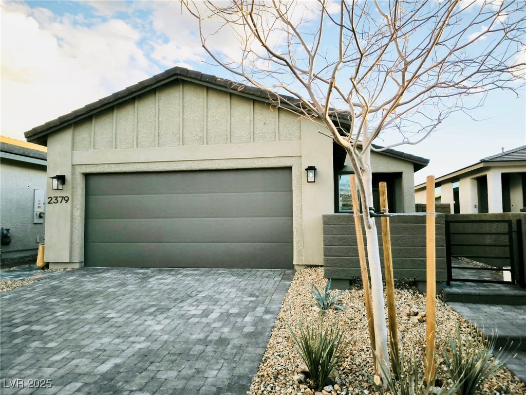 2379 Albury Avenue Property Photo