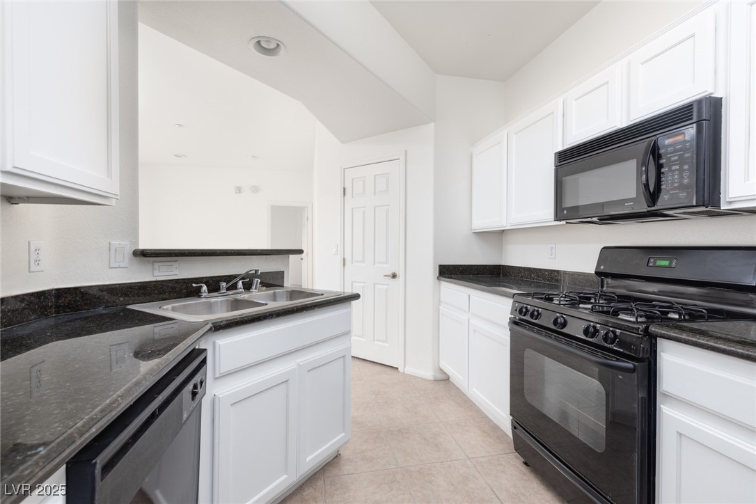 5855 Valley Drive 2019 Property Photo 8
