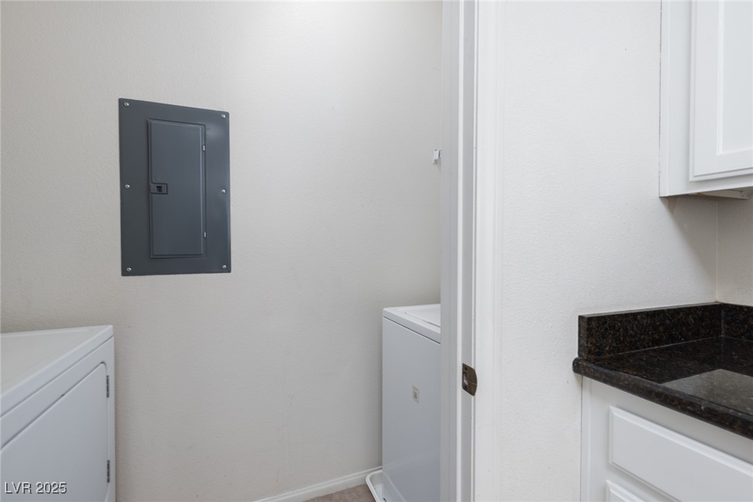 5855 Valley Drive 2019 Property Photo 9