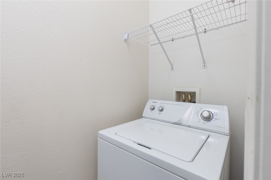 5855 Valley Drive 2019 Property Photo 10