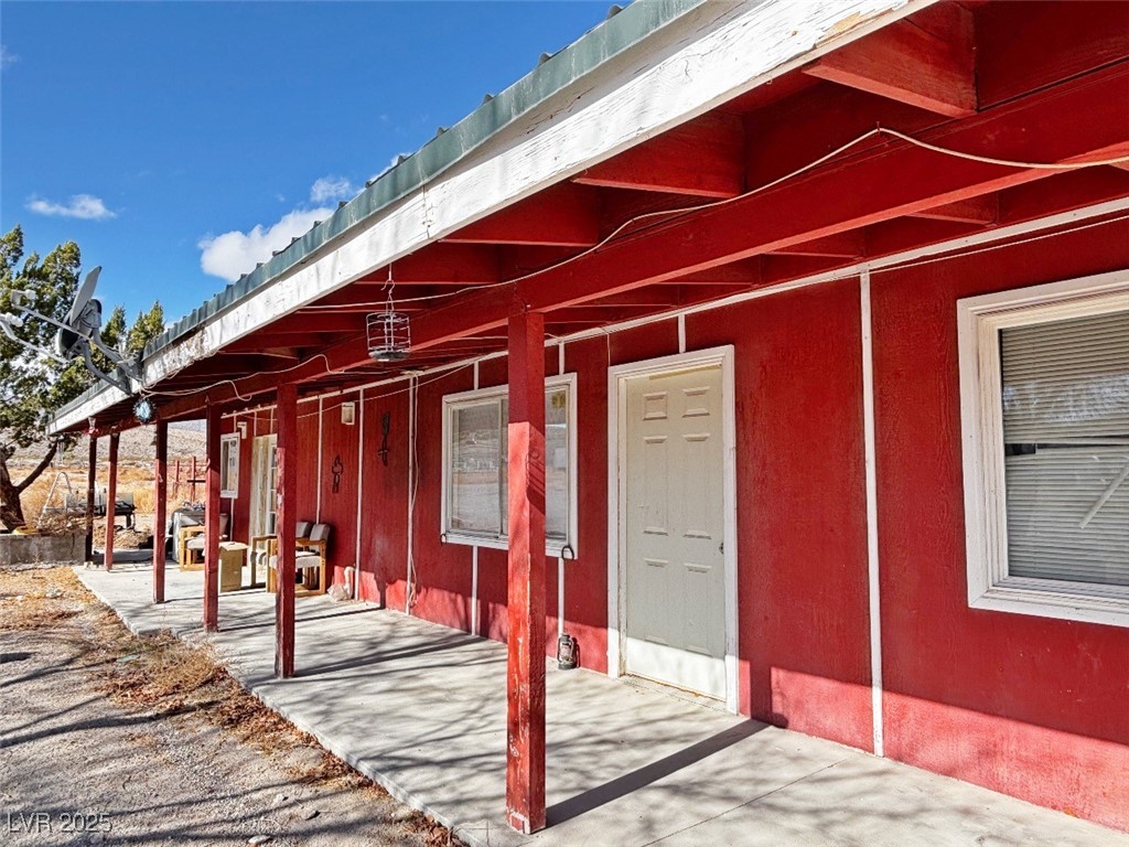 2100 Buckhorn Road Property Photo 10