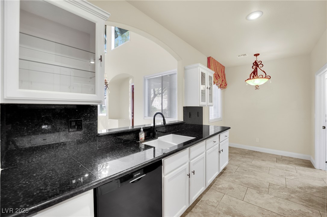 9425 San Laguna Court 102 Property Photo 29
