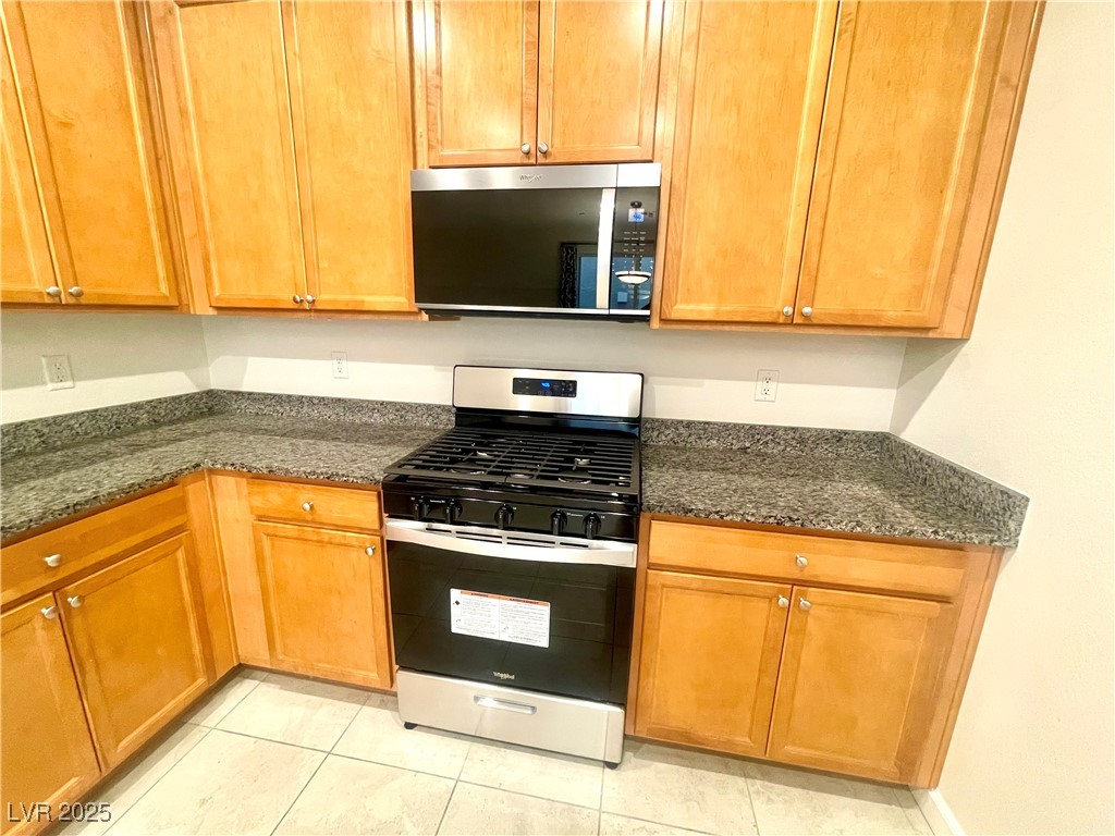 3149 Umbria Hills Walk Property Photo 5
