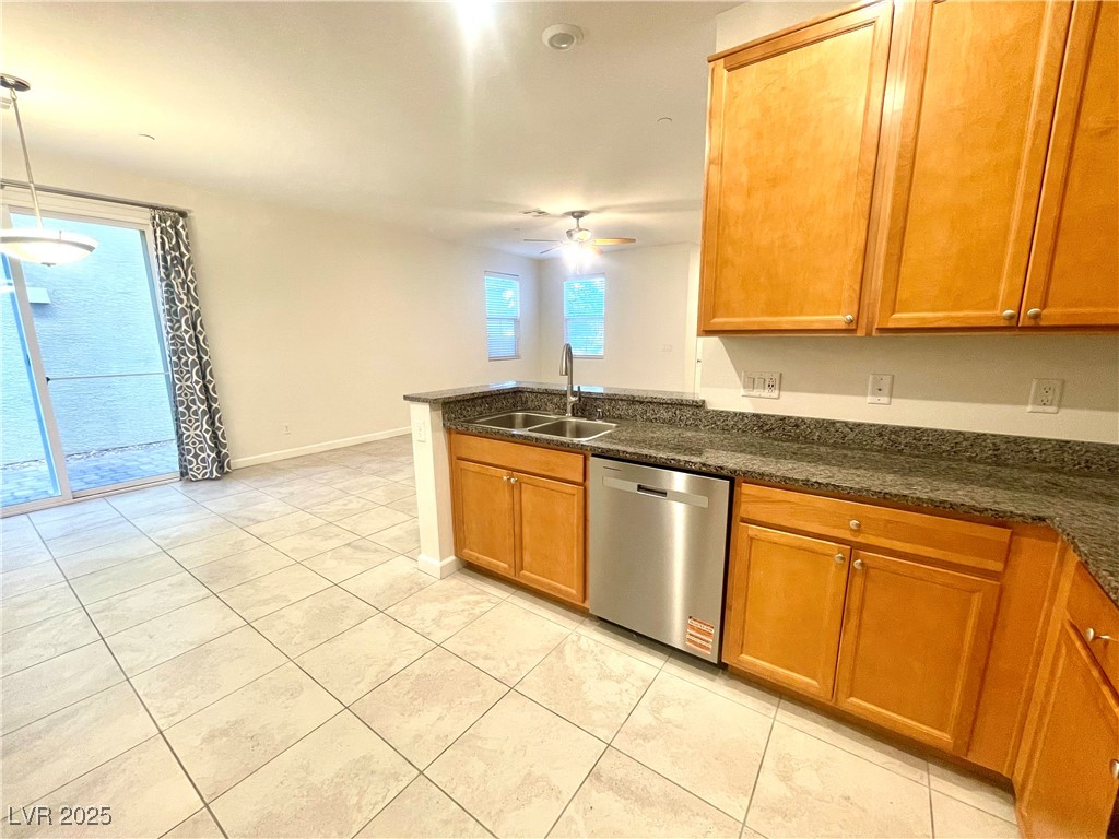3149 Umbria Hills Walk Property Photo 6