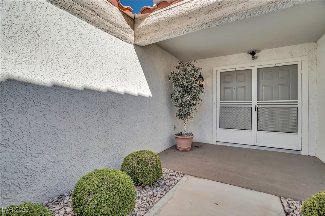 9704 Brawley Drive Property Photo 7