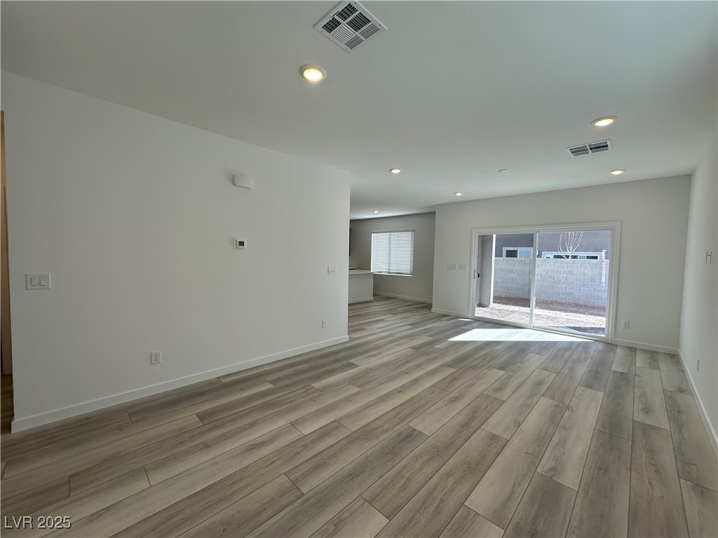 8371 Meridian Ridge Avenue Property Photo 3