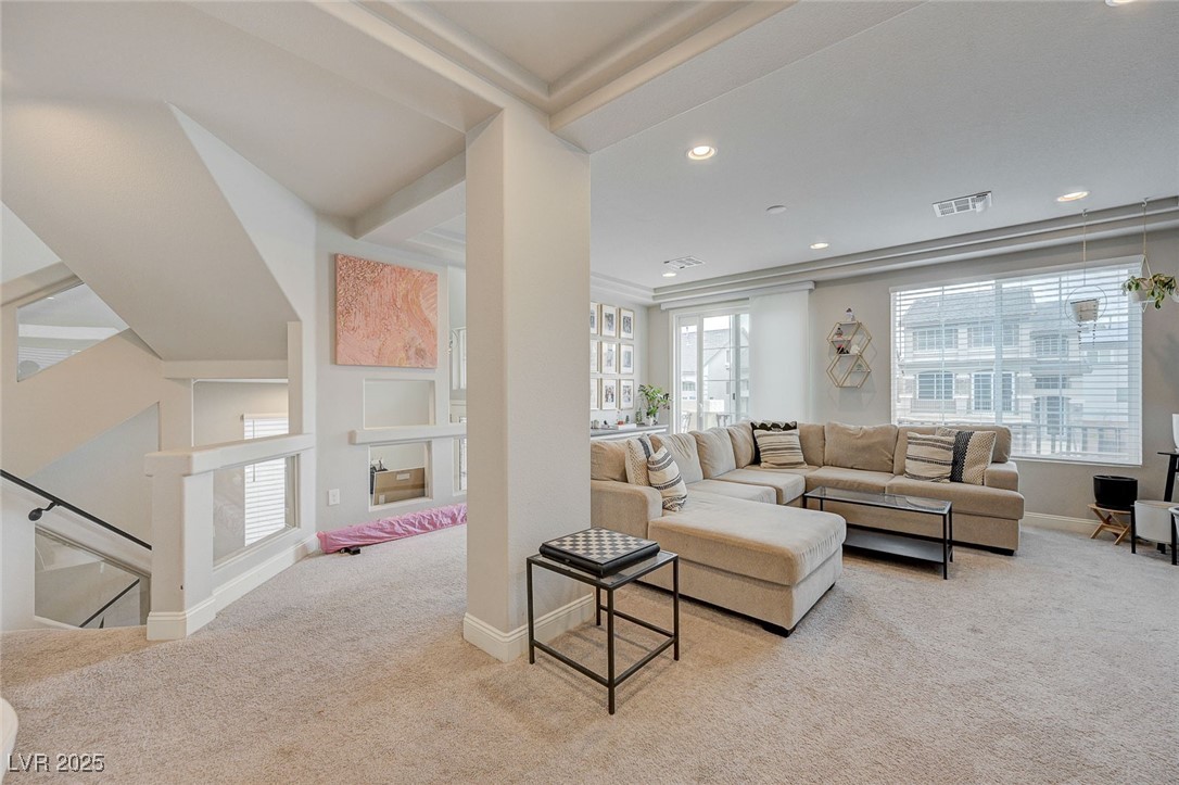9835 Fox Estate Street Property Photo 15