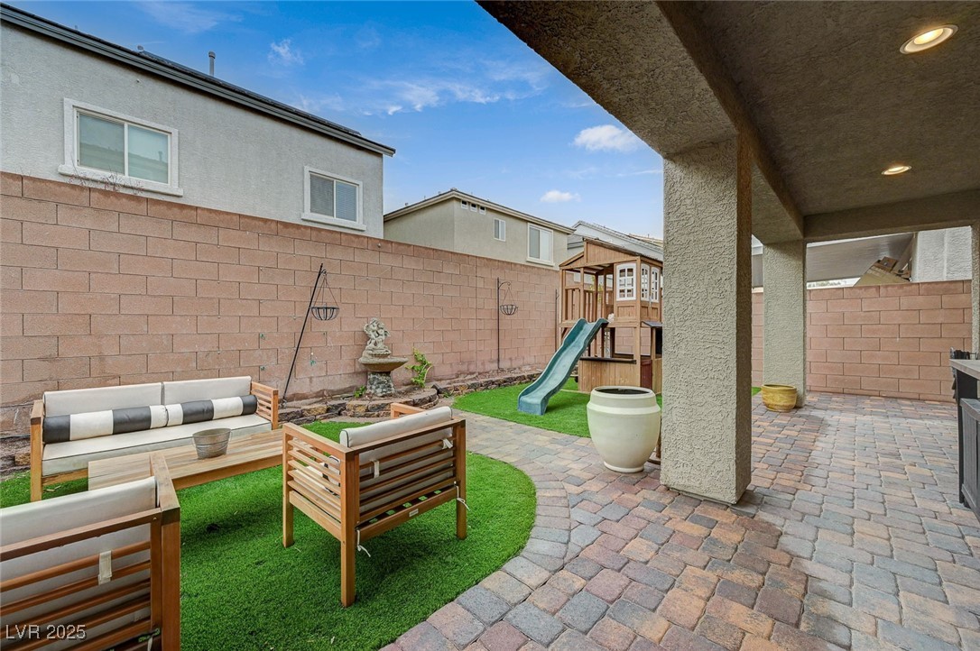 9835 Fox Estate Street Property Photo 81