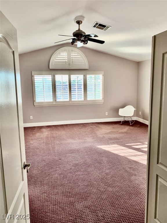1915 Hazeltine Court Property Photo 31