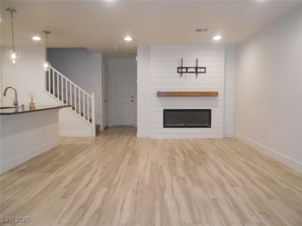 2392 Via Firenze Property Photo 3