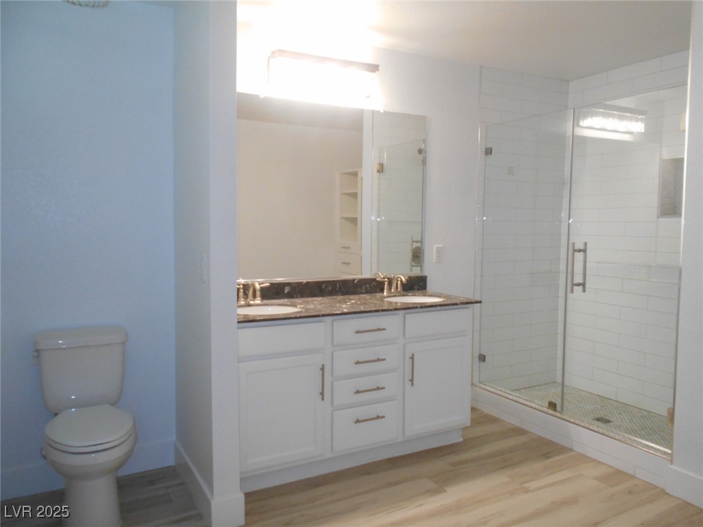 2392 Via Firenze Property Photo 17