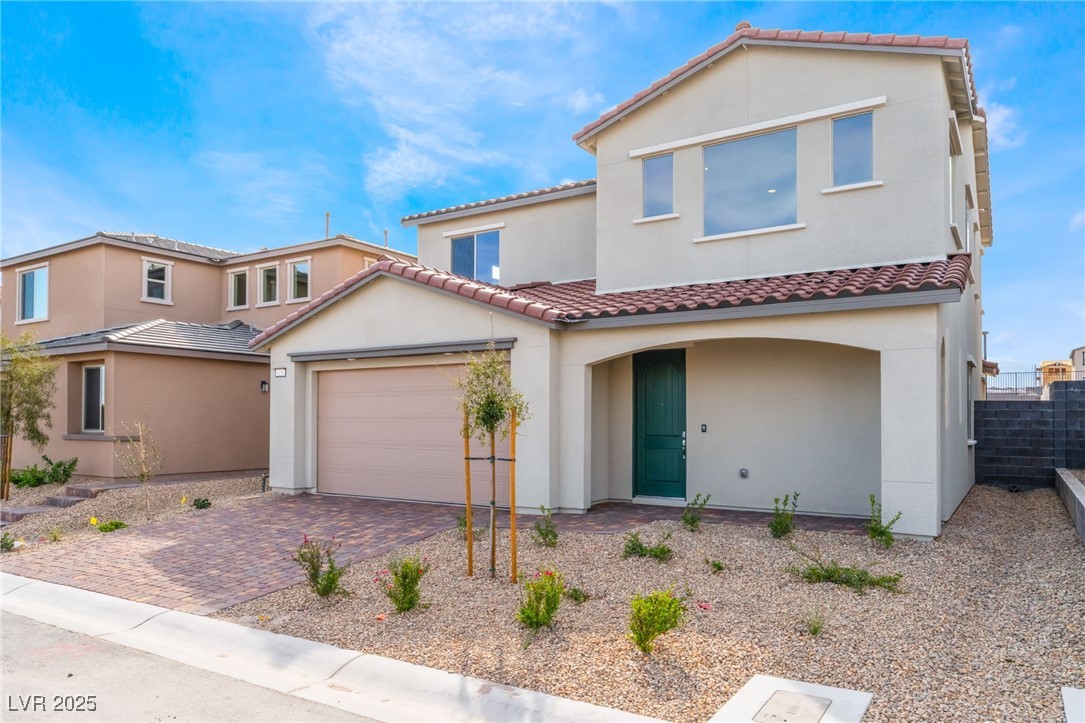 9259 Lunar Phase Street Property Photo 3
