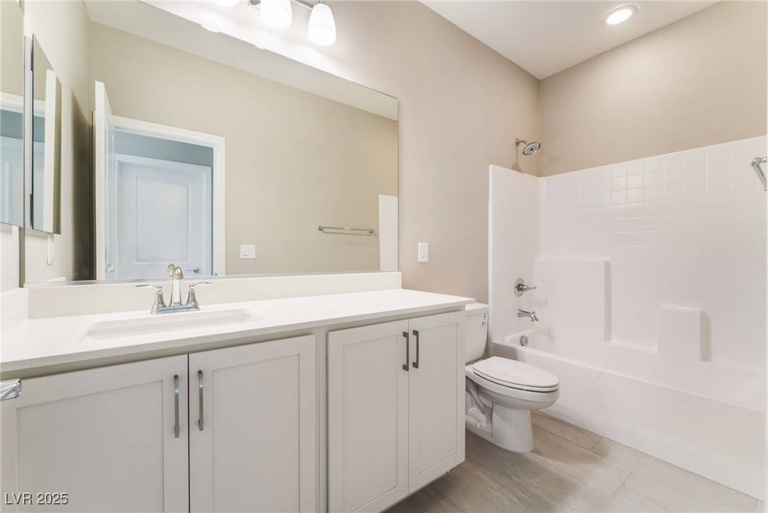 9259 Lunar Phase Street Property Photo 37