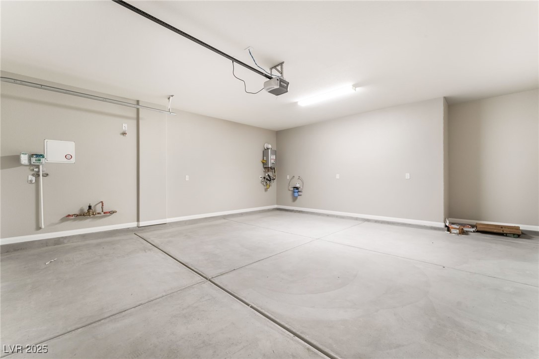 9259 Lunar Phase Street Property Photo 41