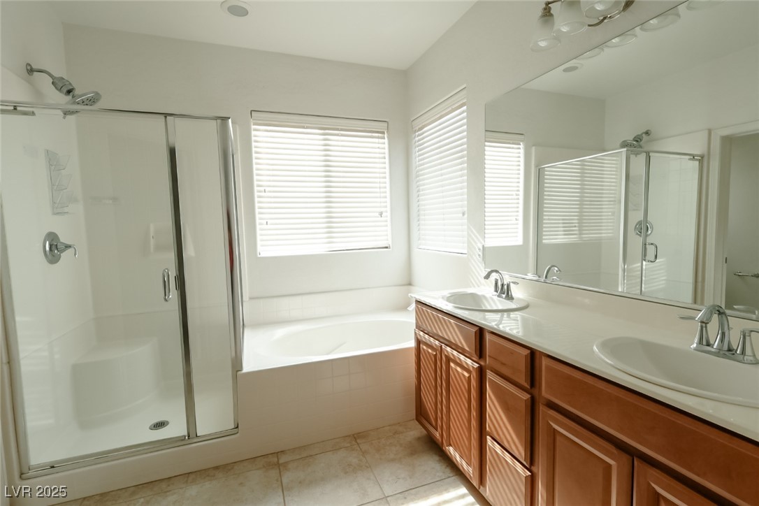 672 Calamus Palm Place Property Photo 11