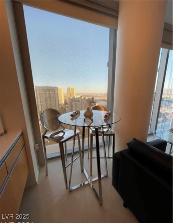 3722 Las Vegas Boulevard 2104 Property Photo 6