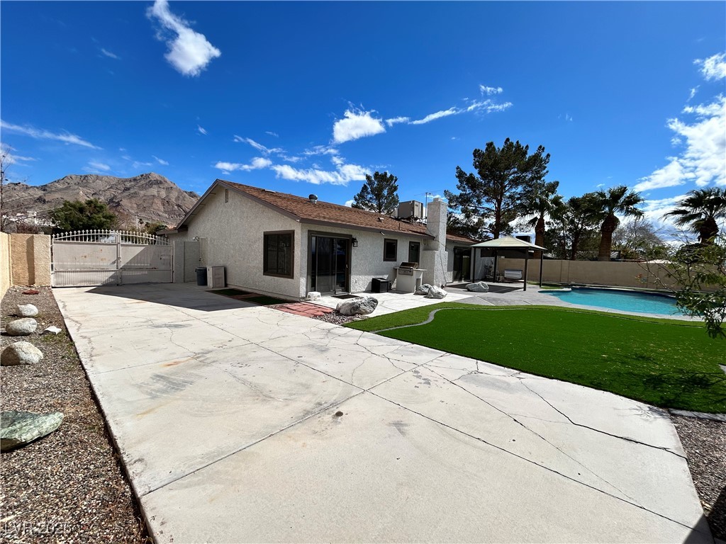 1779 Shatz Street Property Photo 20