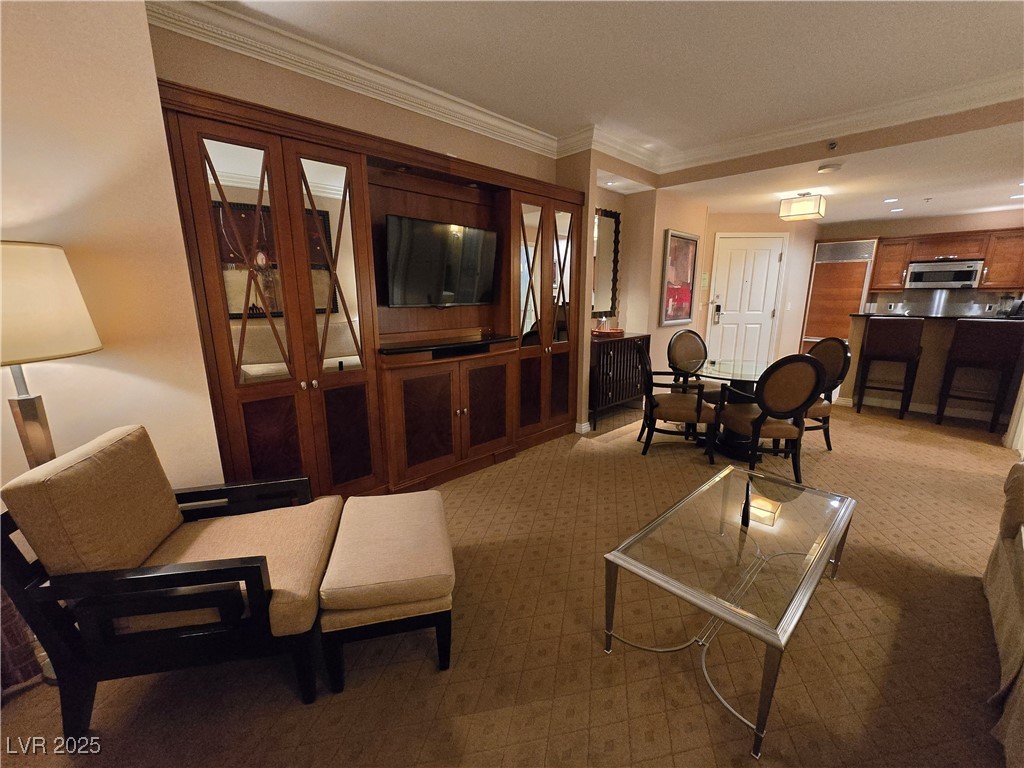 135 East Harmon Avenue 2120 Property Photo 20