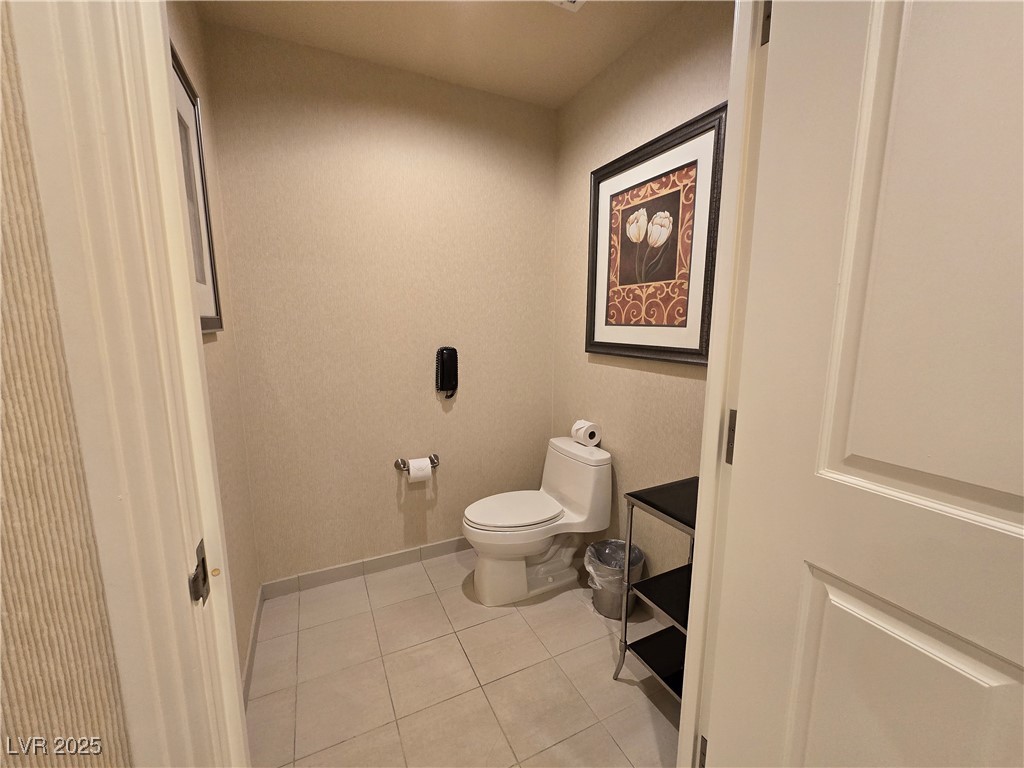 135 East Harmon Avenue 2120 Property Photo 46