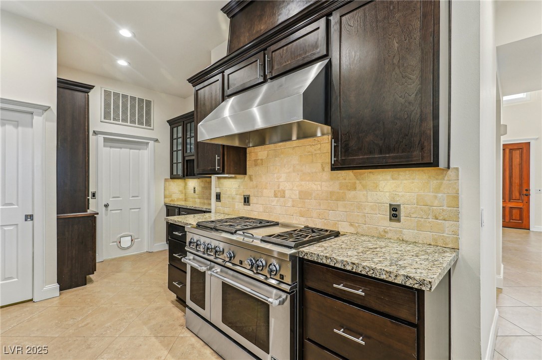 9044 Opus Drive Property Photo 17