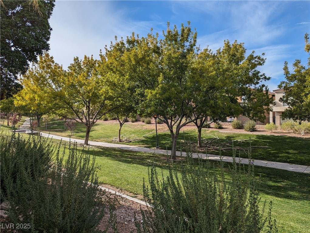 4056 Villeroy Avenue Property Photo 9
