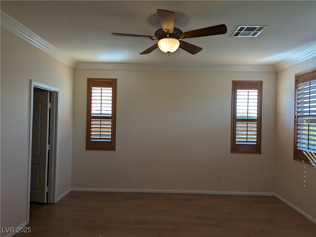 4056 Villeroy Avenue Property Photo 18