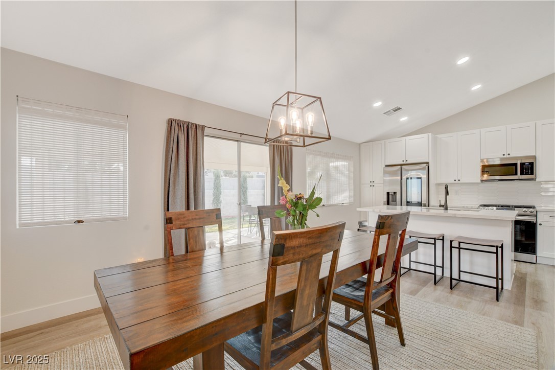 1107 Cloudy Day Drive Property Photo 14