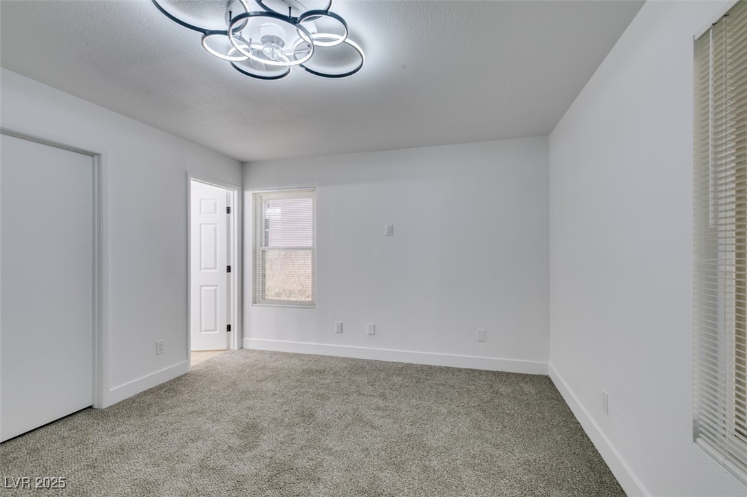 8712 Majestic Pine Avenue Property Photo 20