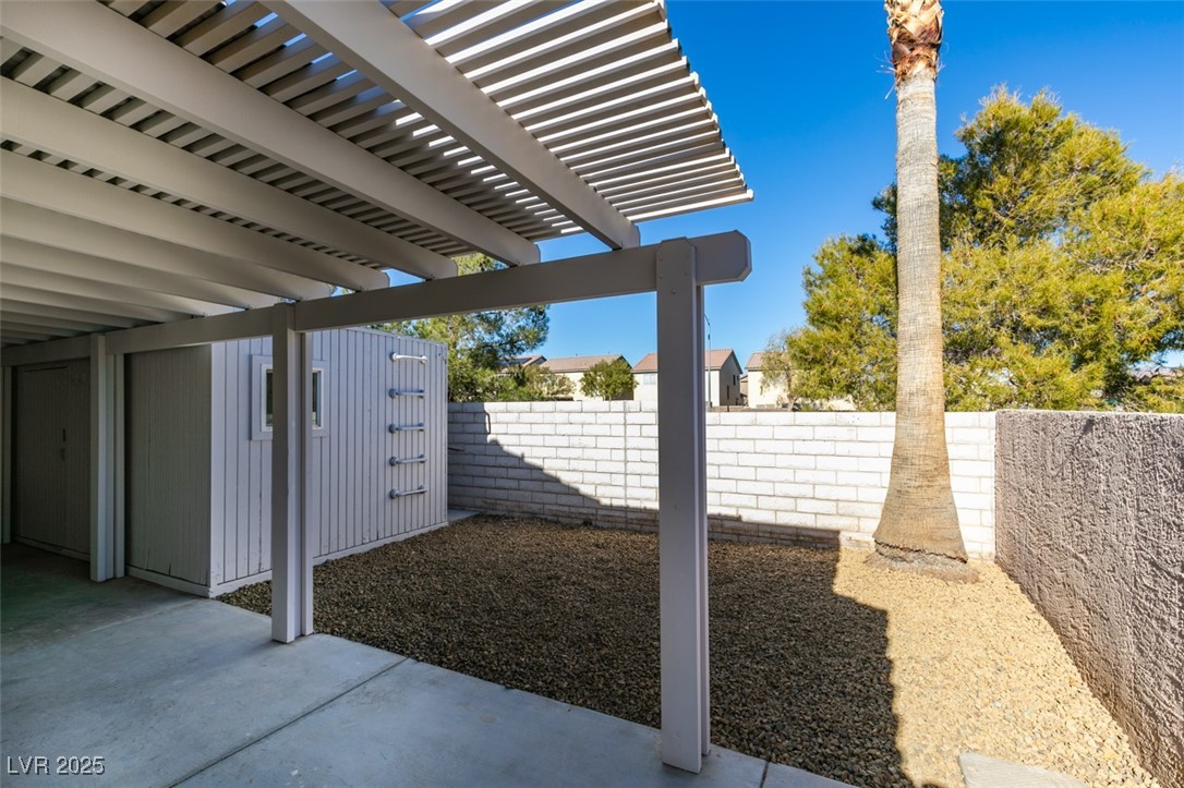 8712 Majestic Pine Avenue Property Photo 27