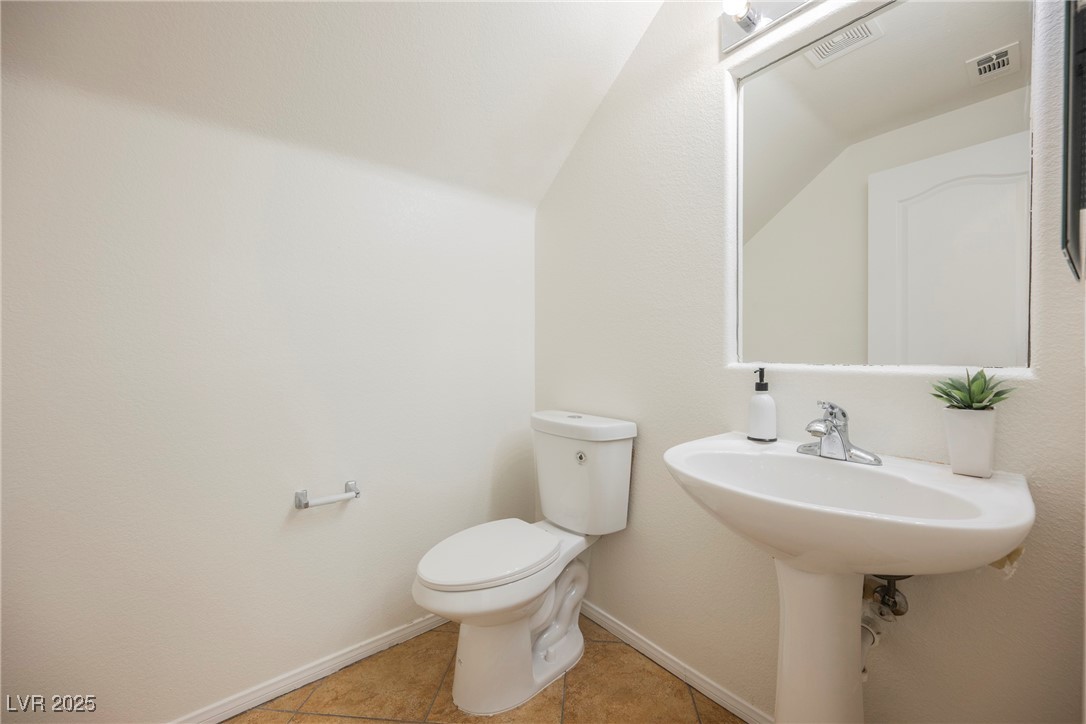 9257 Harbor Stream Avenue Property Photo 26