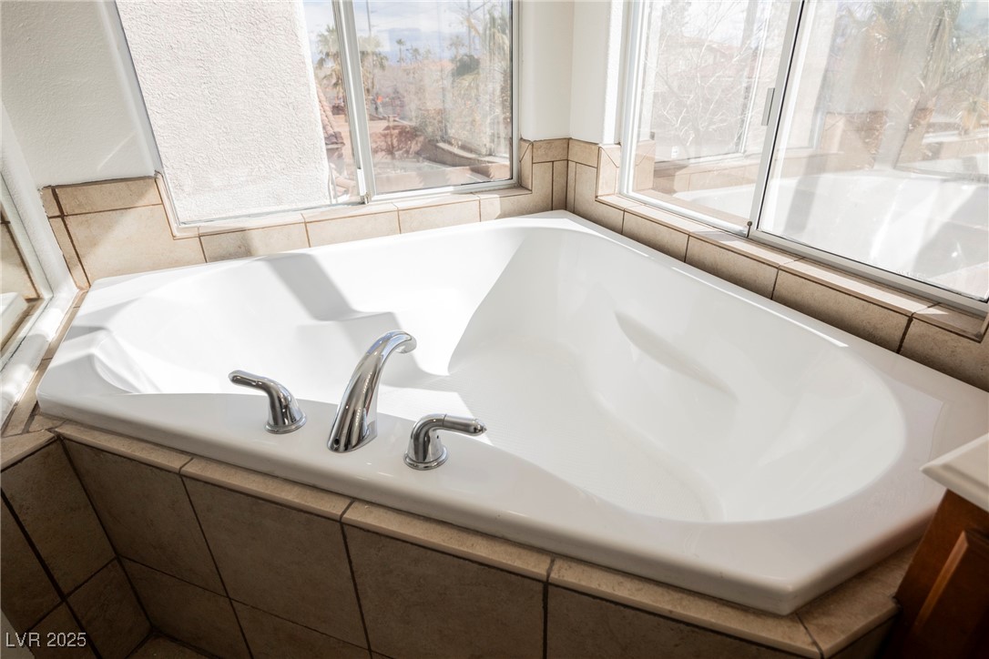 9257 Harbor Stream Avenue Property Photo 37