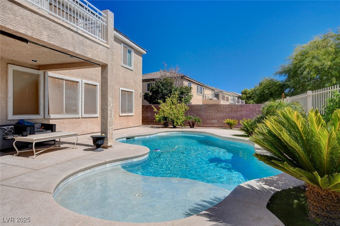 4129 Fabulous Finches Avenue Property Photo 9