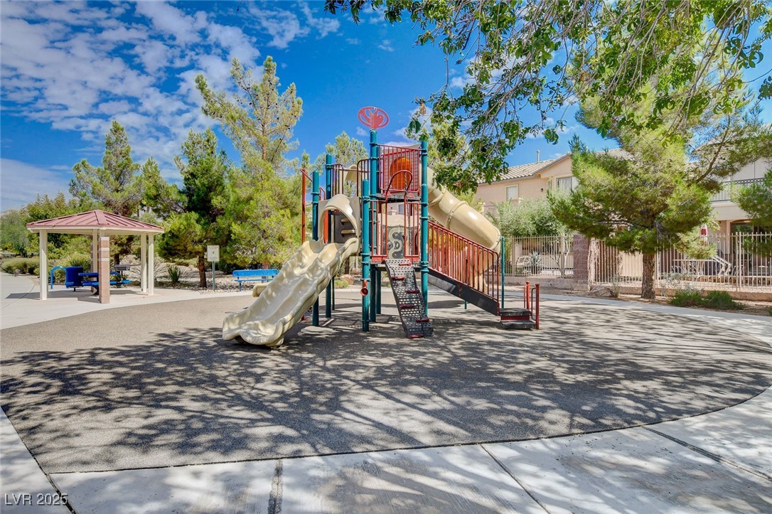 4129 Fabulous Finches Avenue Property Photo 10