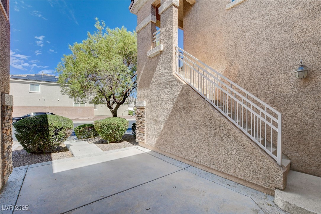 4129 Fabulous Finches Avenue Property Photo 15