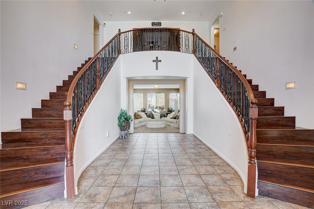 4129 Fabulous Finches Avenue Property Photo 16