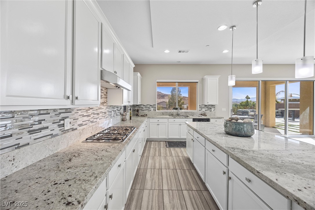 13 Scenic Terrain Avenue Property Photo 11