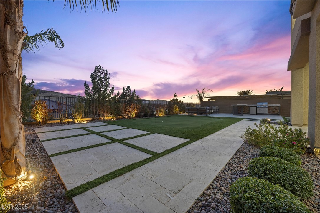 13 Scenic Terrain Avenue Property Photo 34